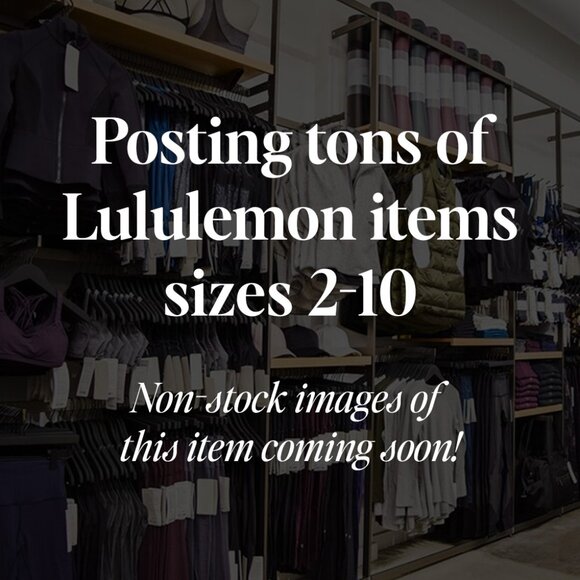 Lululemon Speed Up Short 2.5" in Black - Picture 3 of 3